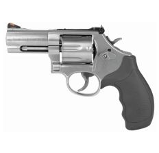 Smith & Wesson 686 Plus Revolver 357 Magnum 3" 7rd Stainless